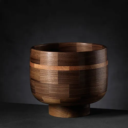 Tony King. 158 Walnut - Mahogany bowl
