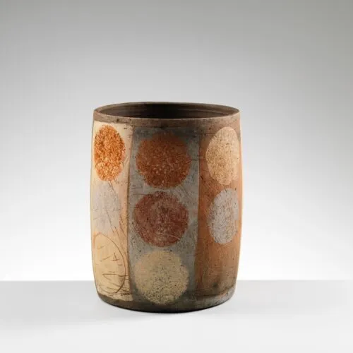 Kerstin Gren. Tall vessel (Shannon Tofts)